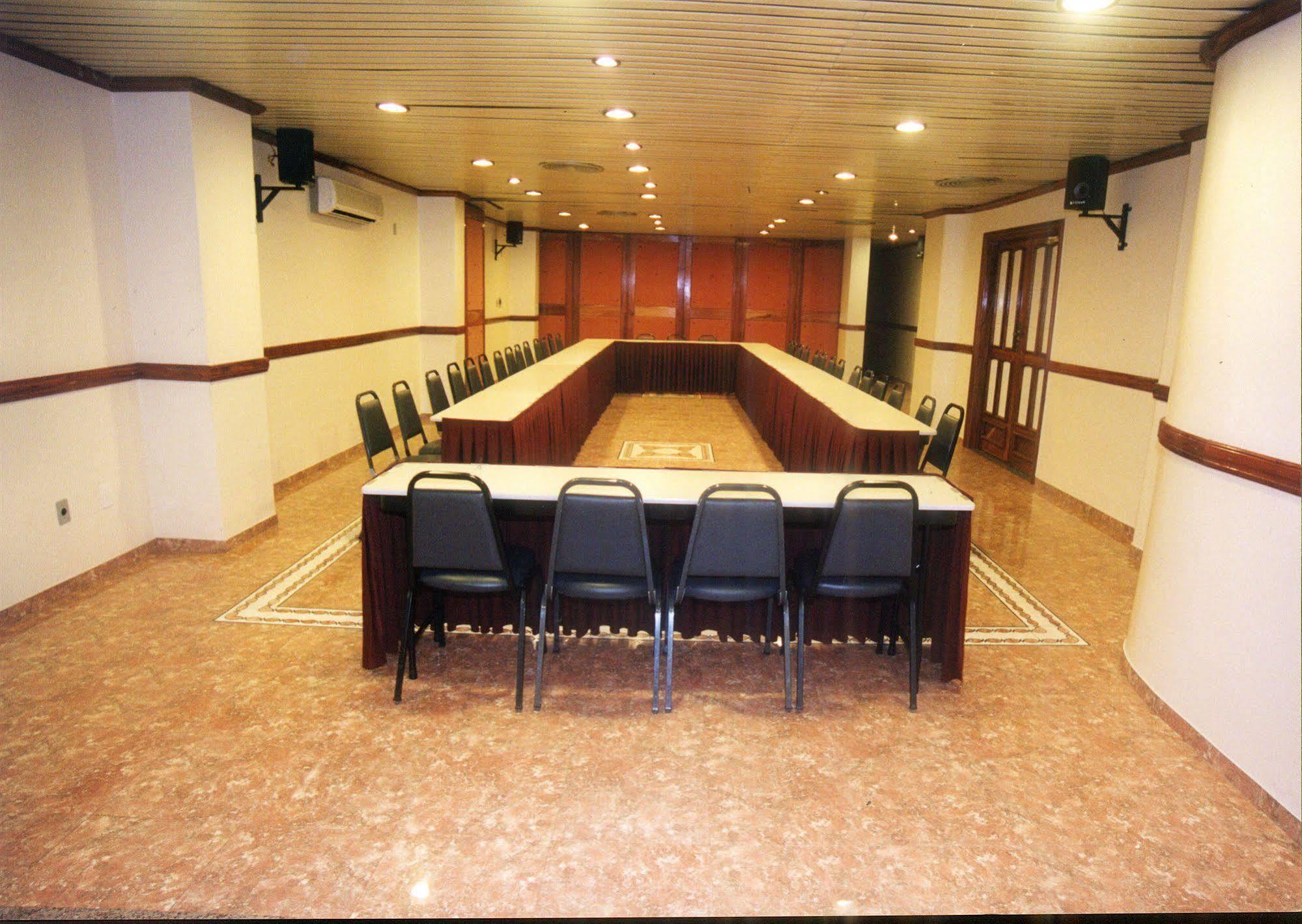 Lider Hotel Manaus Exteriör bild